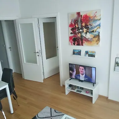 Centar Miki Apartamento *
